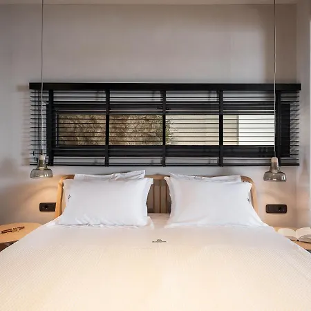 Apartment Brand New Luxury Seannamon Suites, Amazing Seaview *